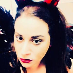 Meet your Posher, Rebecca